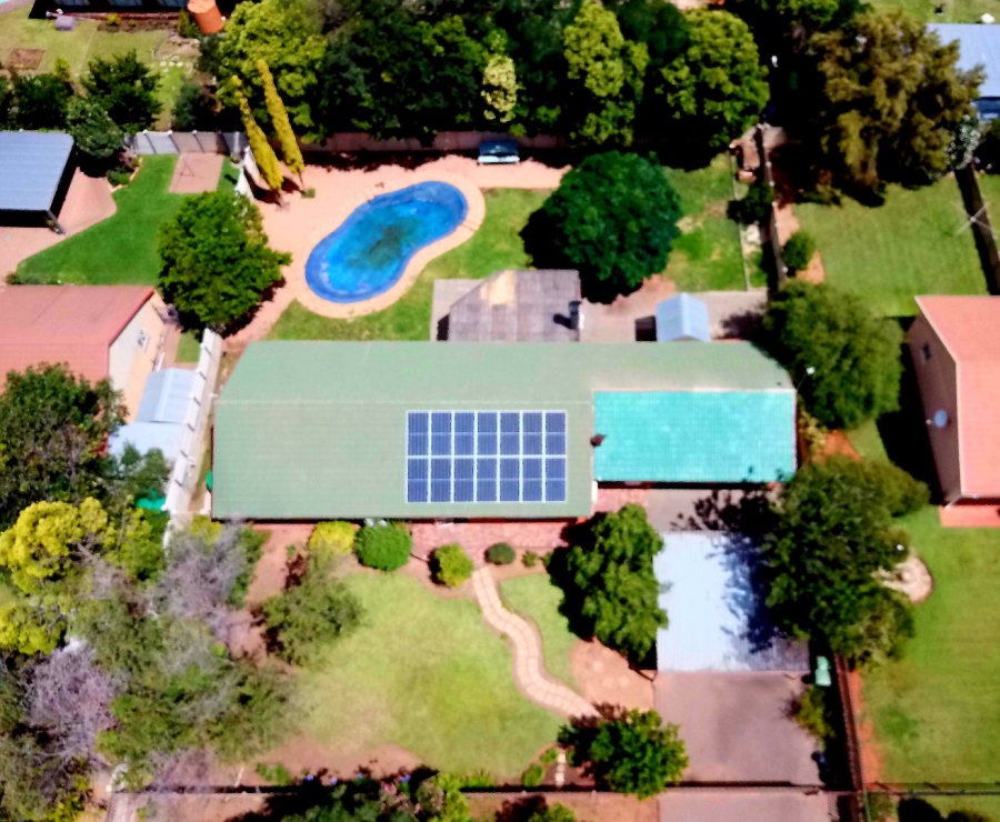 5 Bedroom Property for Sale in Pellissier Free State